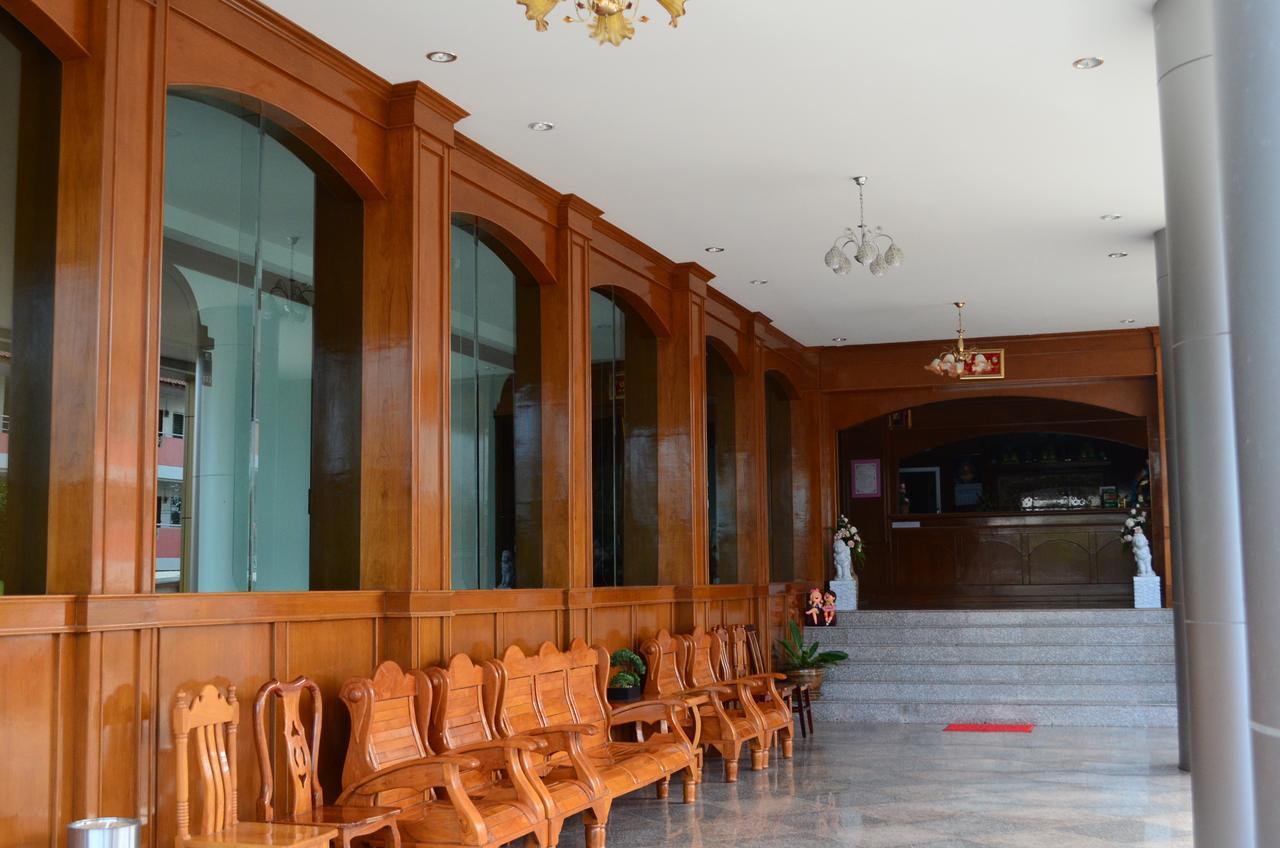 Ketsara Hotel Maha Sarakham Quarto foto