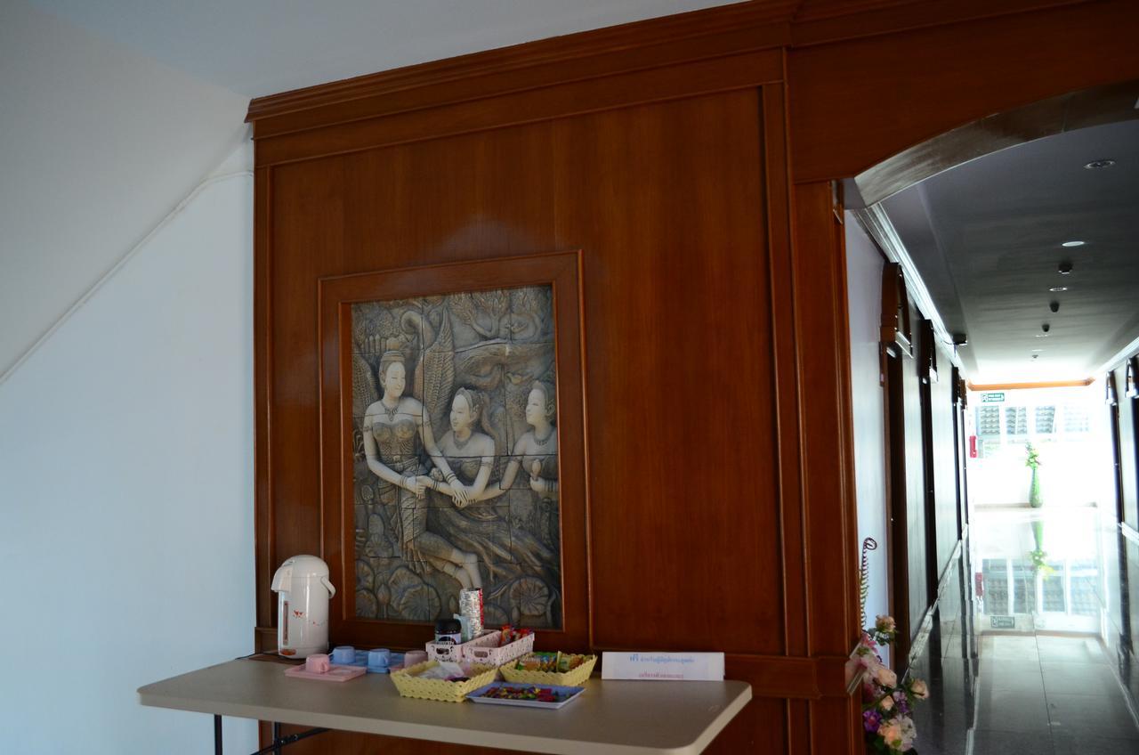 Ketsara Hotel Maha Sarakham Quarto foto