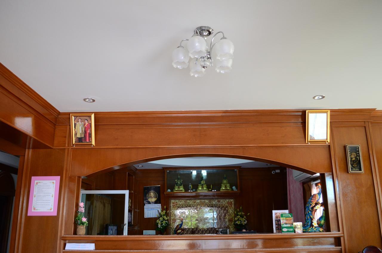 Ketsara Hotel Maha Sarakham Quarto foto